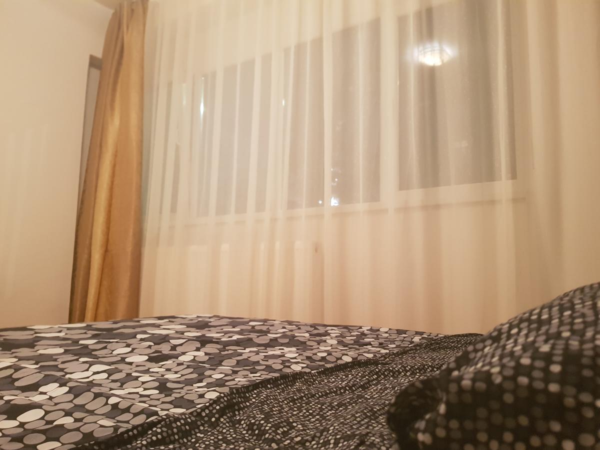 Downtown Place Apartment Bucharest Exterior photo